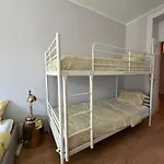 Menina Da Ria