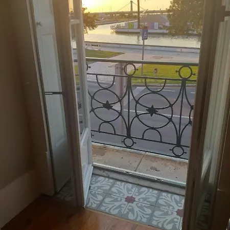 Albergue Menina Da Ria Aveiro