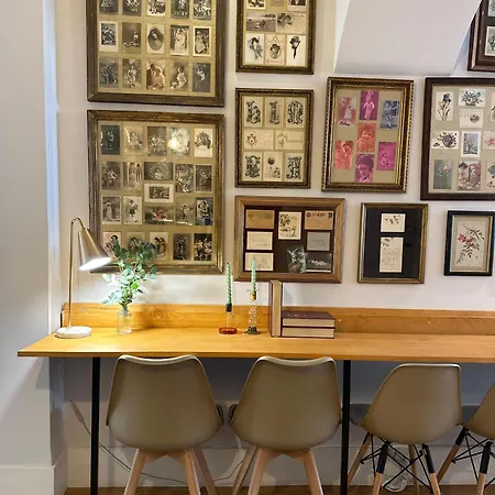 Menina Da Ria Aveiro