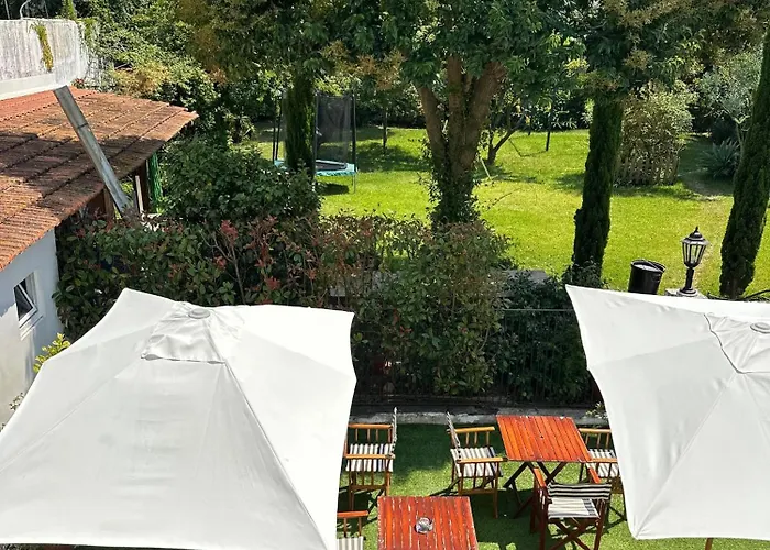 Hostel Menina Da Ria *